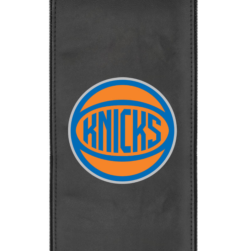 Curve Task Chair with New York Knicks Secondary