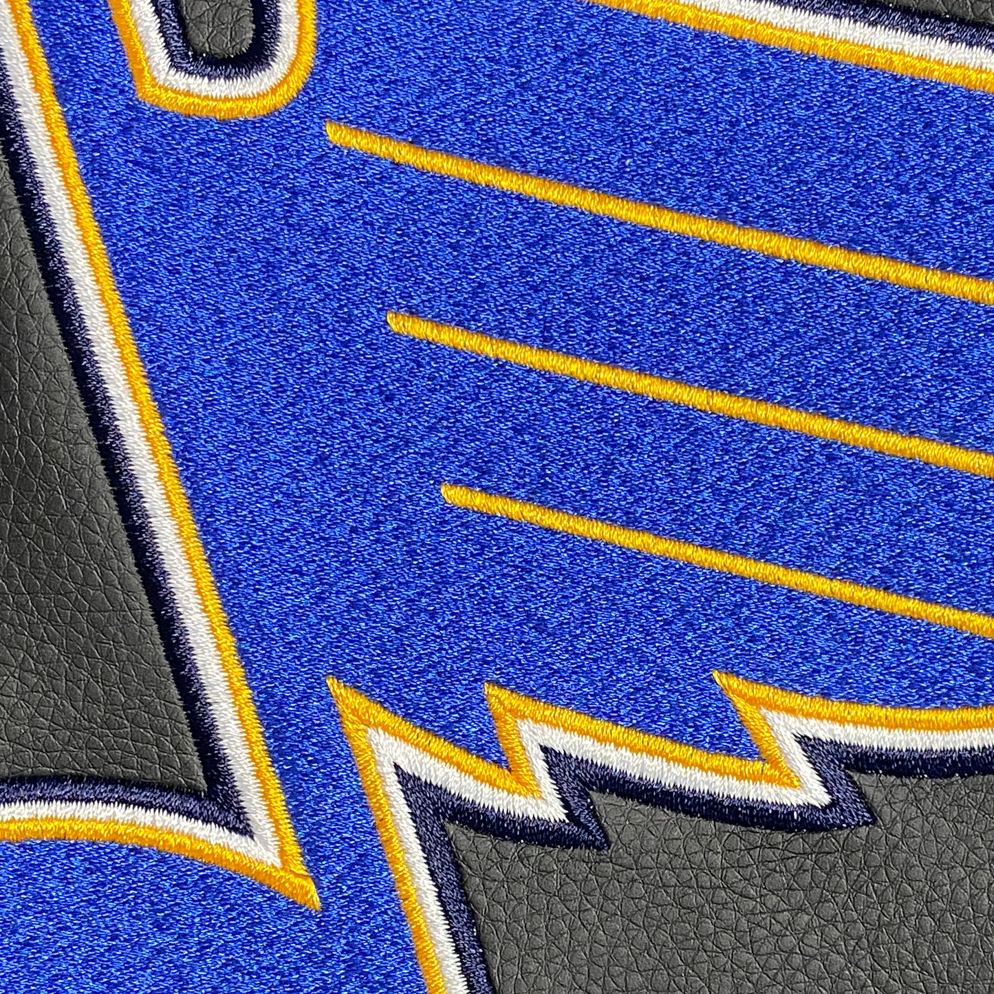 Curve Task Chair with St. Louis Blues Logo