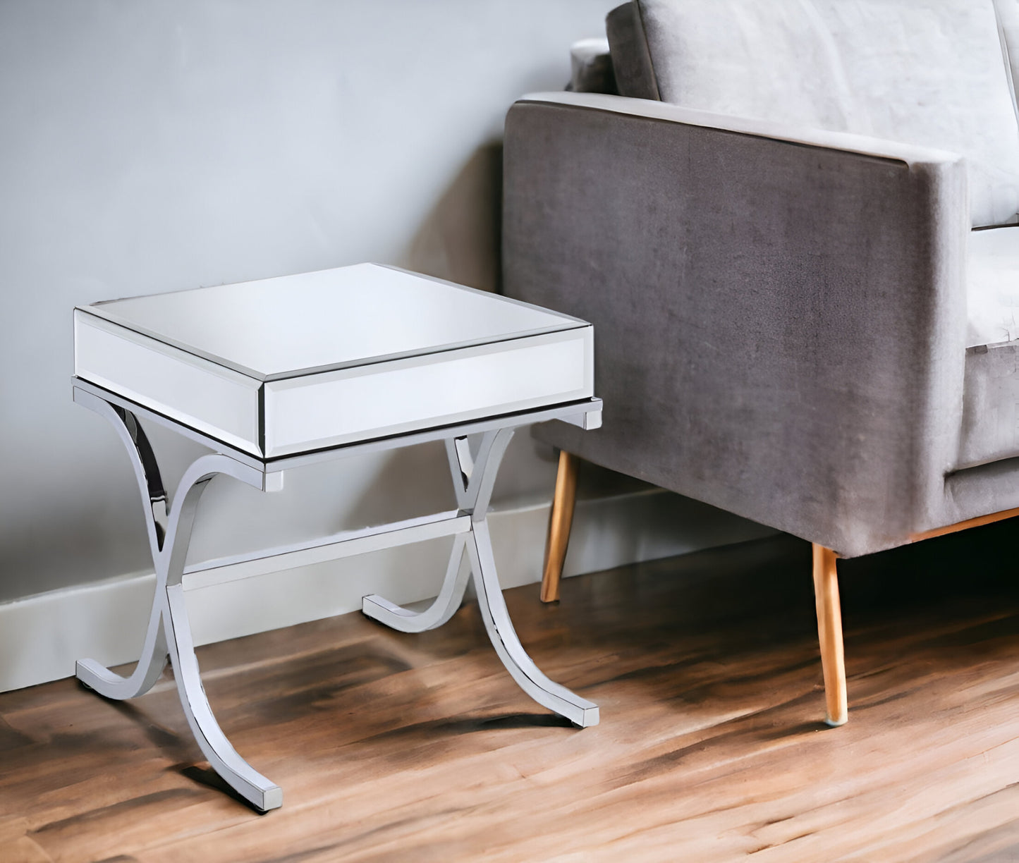 22" Silver And Clear Glass Square Mirrored End Table