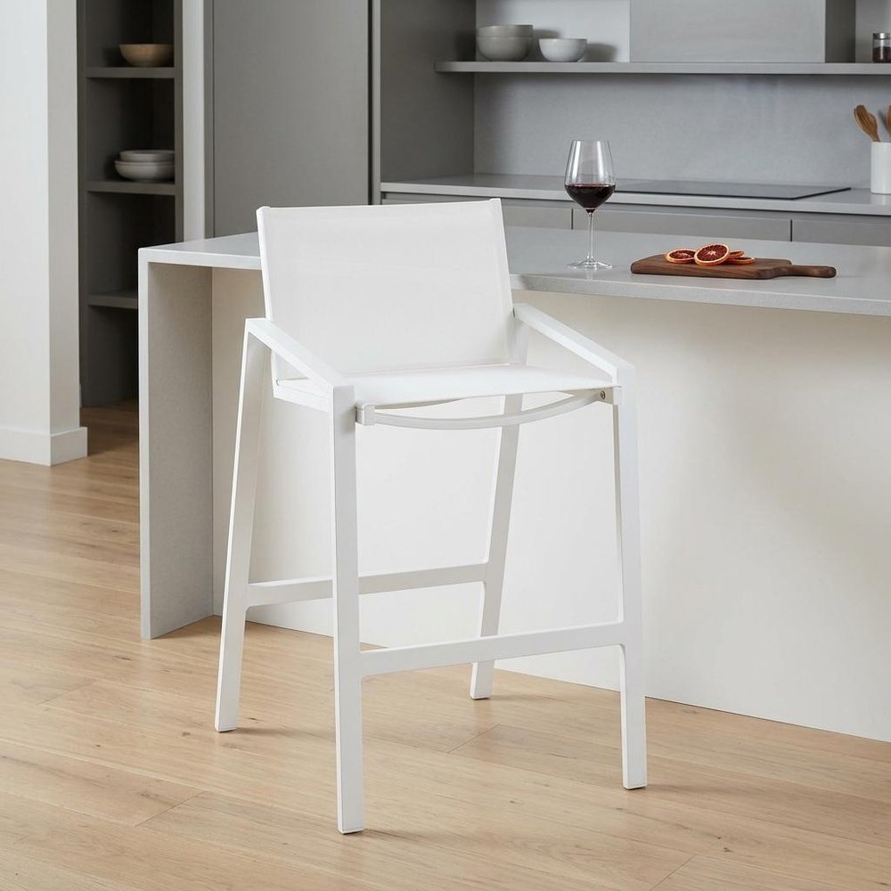 28" White Iron And Steel Counter Height Bar Chair