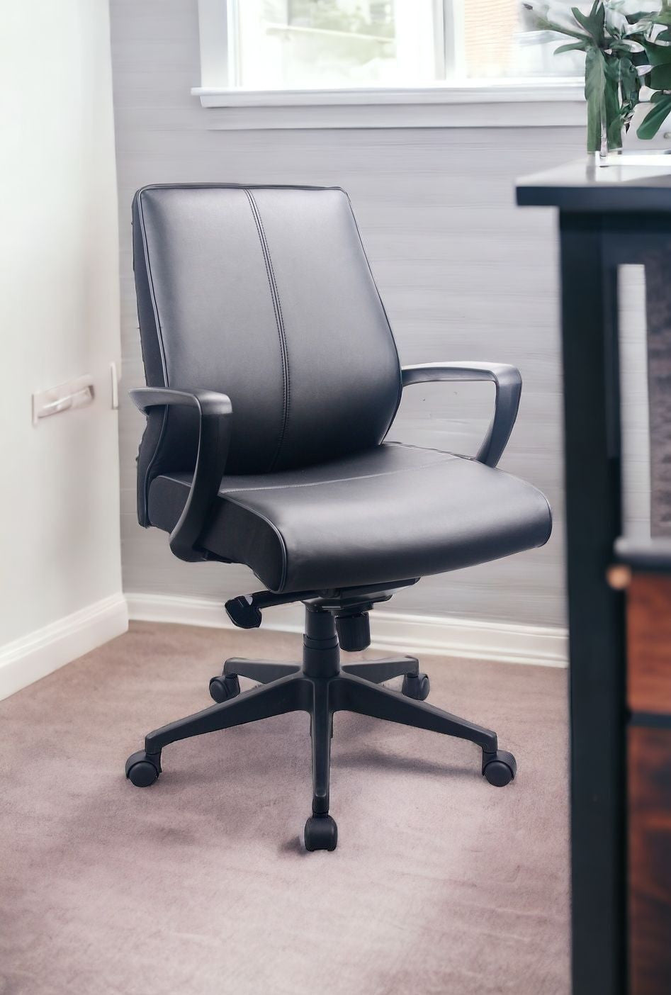 Black Adjustable Swivel Faux Leather Rolling Office Chair