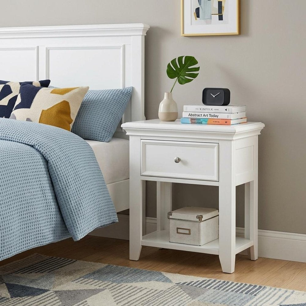 27" White One Drawer Nightstand
