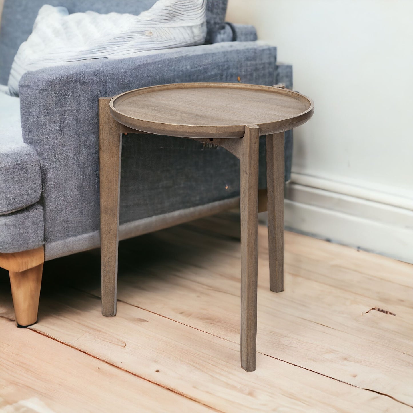 24" Brown Round End Table