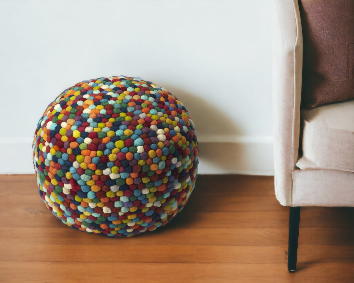 21" Red and White Round Pouf Ottoman