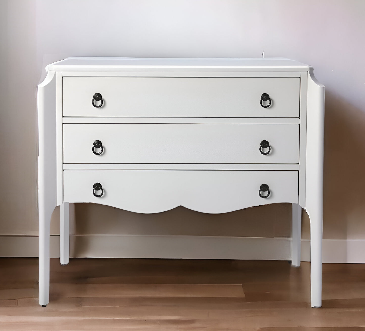 34" White Solid and Manufactured Wood Three Drawer Standard Chest