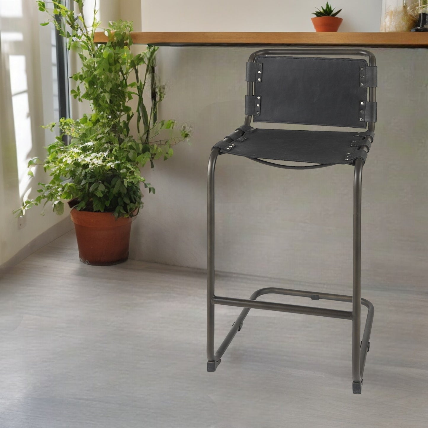 30" Black And Gunmetal Gray Leather And Iron Bar Height Bar Chair