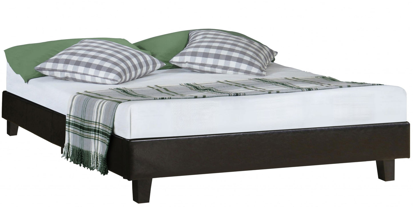 White Platform King Bed with Two Nightstands