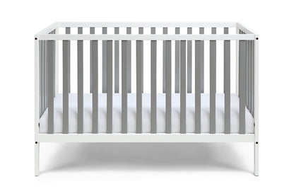 Gray and White Solid and Manufactured Wood Standard Three In One Convertible Crib