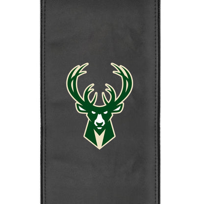 Curve Task Chair with Milwaukee Bucks Logo