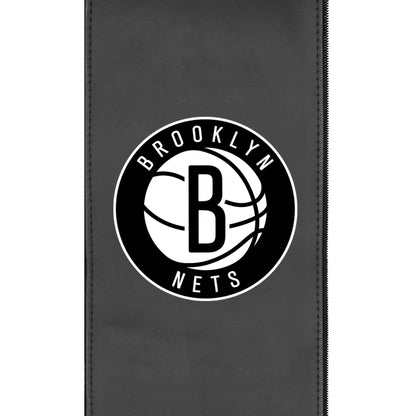 Dyno Stationary Loveseat with Brooklyn Nets Global