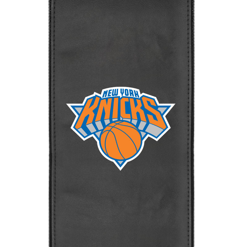 Curve Task Chair with New York Knicks Logo