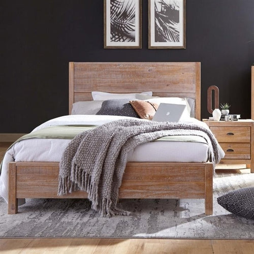 FarmHome Rustic Solid Pine Platform Bed in Queen Size