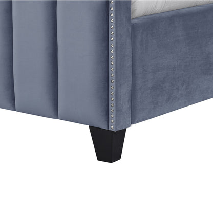 Poppy Upholstered Platform Bed