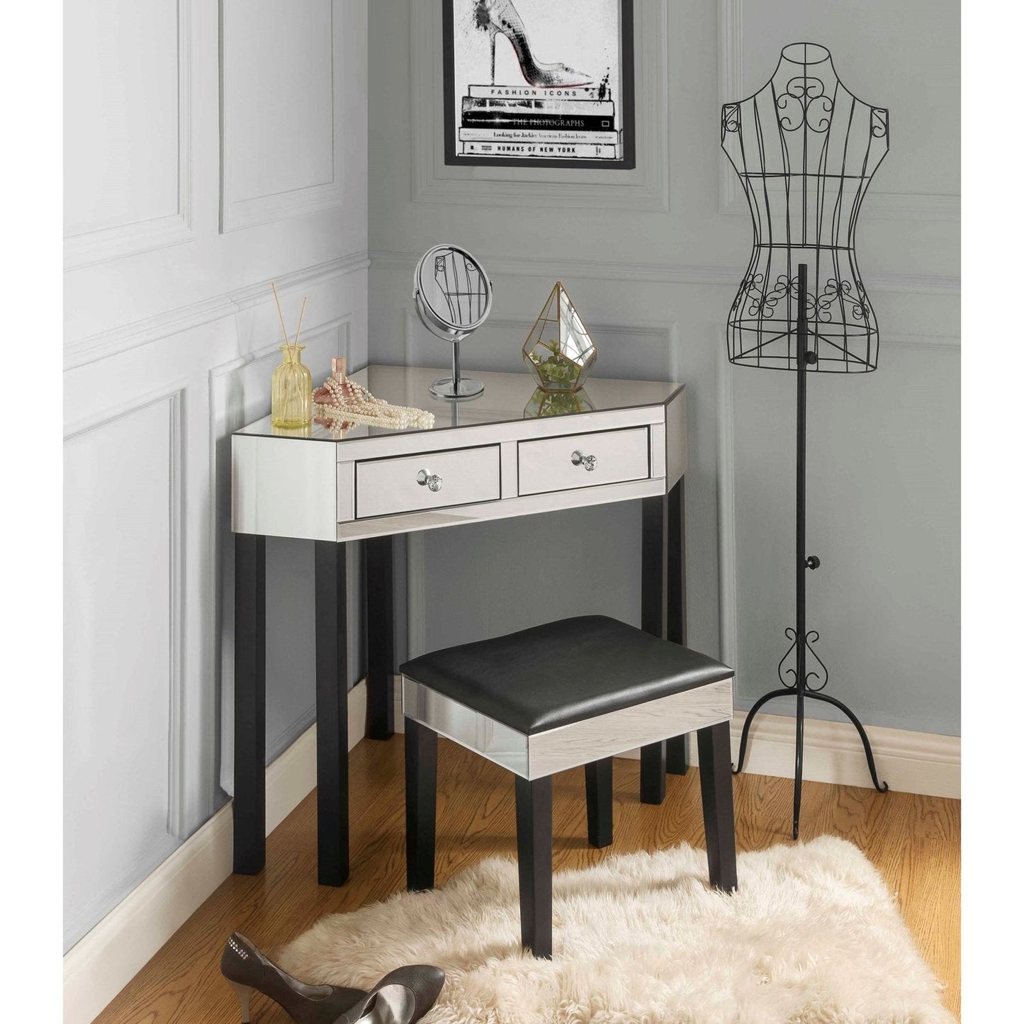 Amaris Mirrored Corner Vanity Set