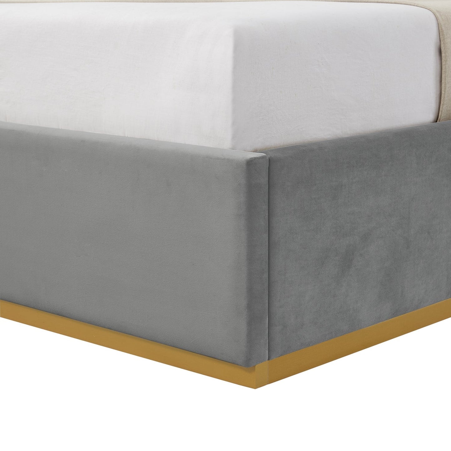 Addalyn Velvet Platform Bed