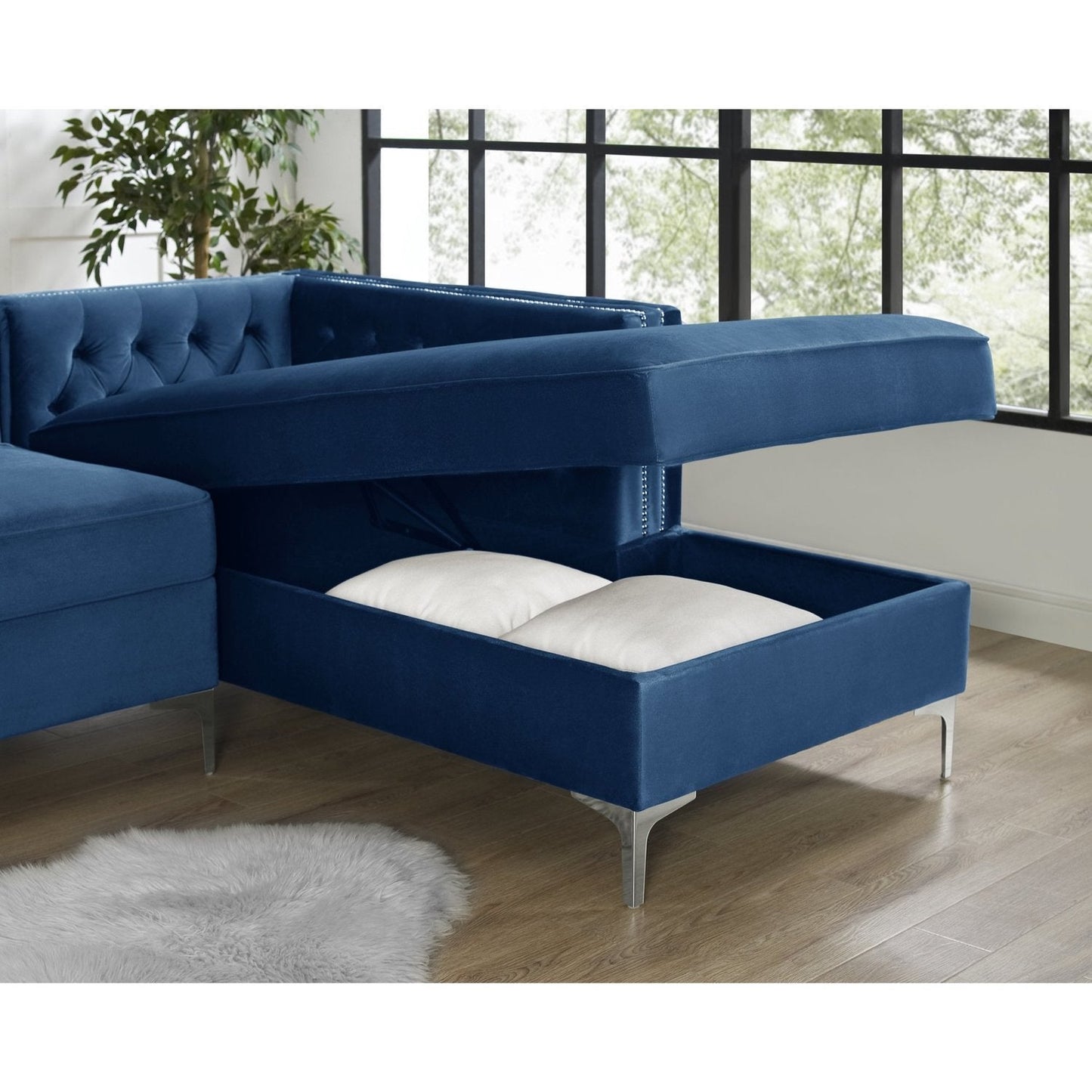 Giovanni Velvet Chaise Sectional Sofa with Storage